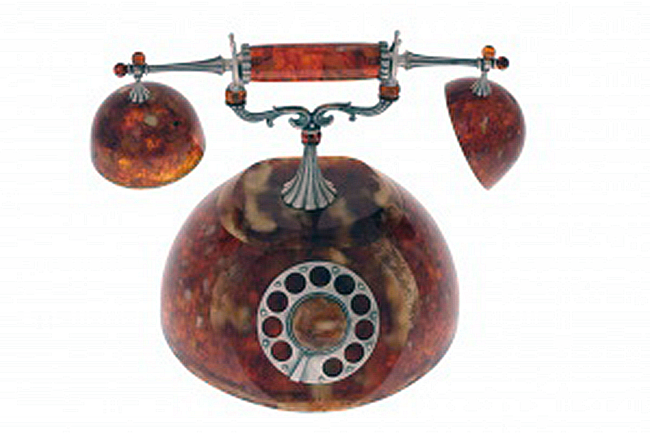 Шкатулка "Старинный телефон" из янтаря