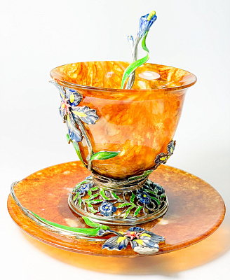 Чайная чашка  из янтаря "Ирис" 4402/B/L