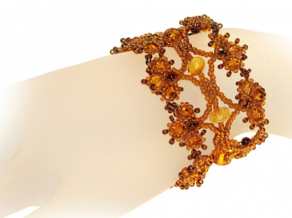 Элегантное кружевное ожерелье из янтаря с бисером 11043