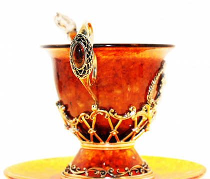 Чашка чайная "Пётр I" из янтаря 9302/L